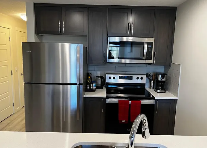 The Waterfront Cozy 1 Bd Suite In Rockland Park, Tuscany Nw